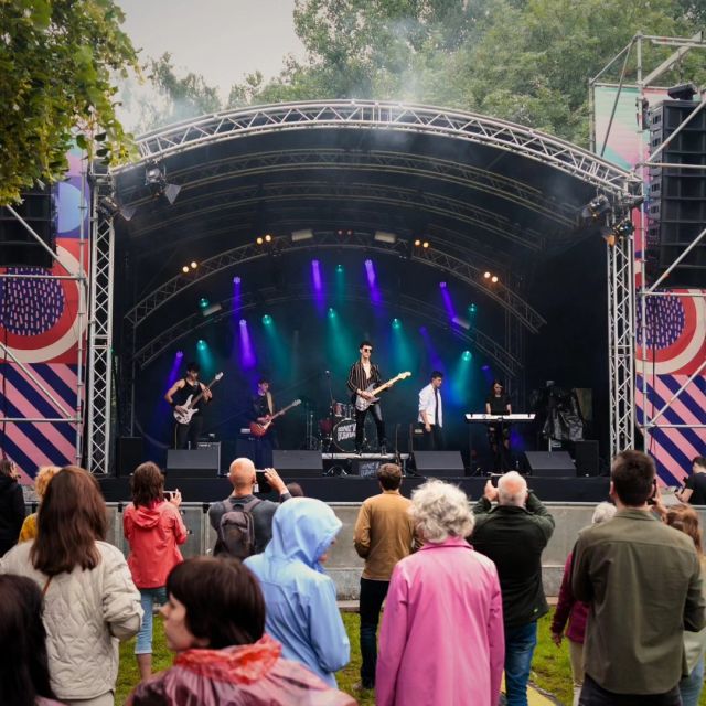 @stadsfestivalhoogeveen !🔥 The biggest one yet, what an experience 💯 Love for our crew…