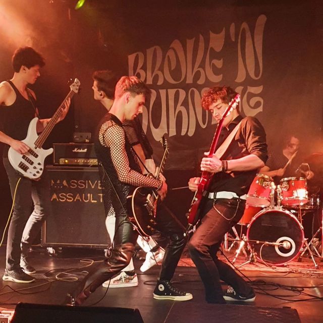 Thanks Hoogeveen! Loving the amazing journey so far, but we're not done yet...😏 📸@tempusfugit_pictures…